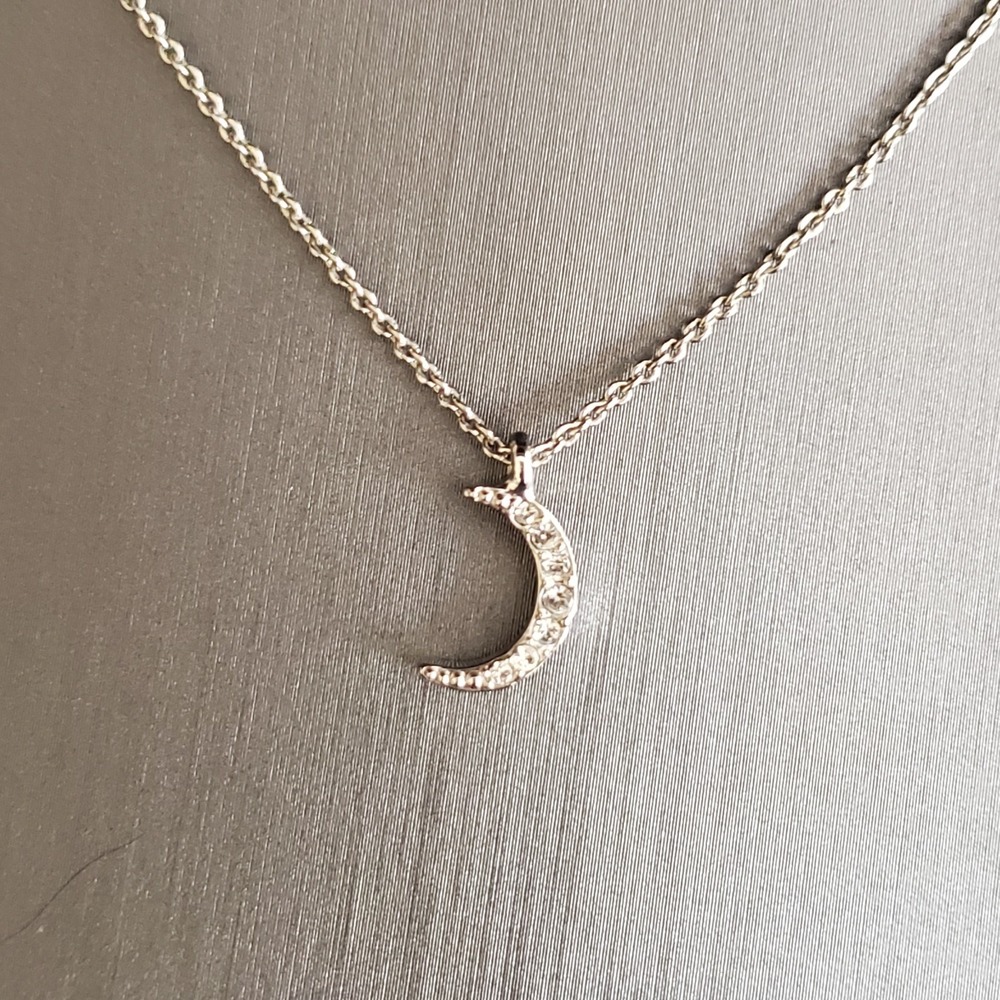 Spartina 449 Silver Tone Crescent Moon Pendant Necklace Celestial Dainty Jewelry